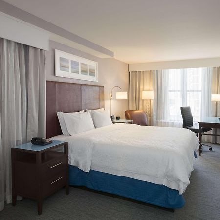 Hampton Inn Seaport Financial District New York Ngoại thất bức ảnh