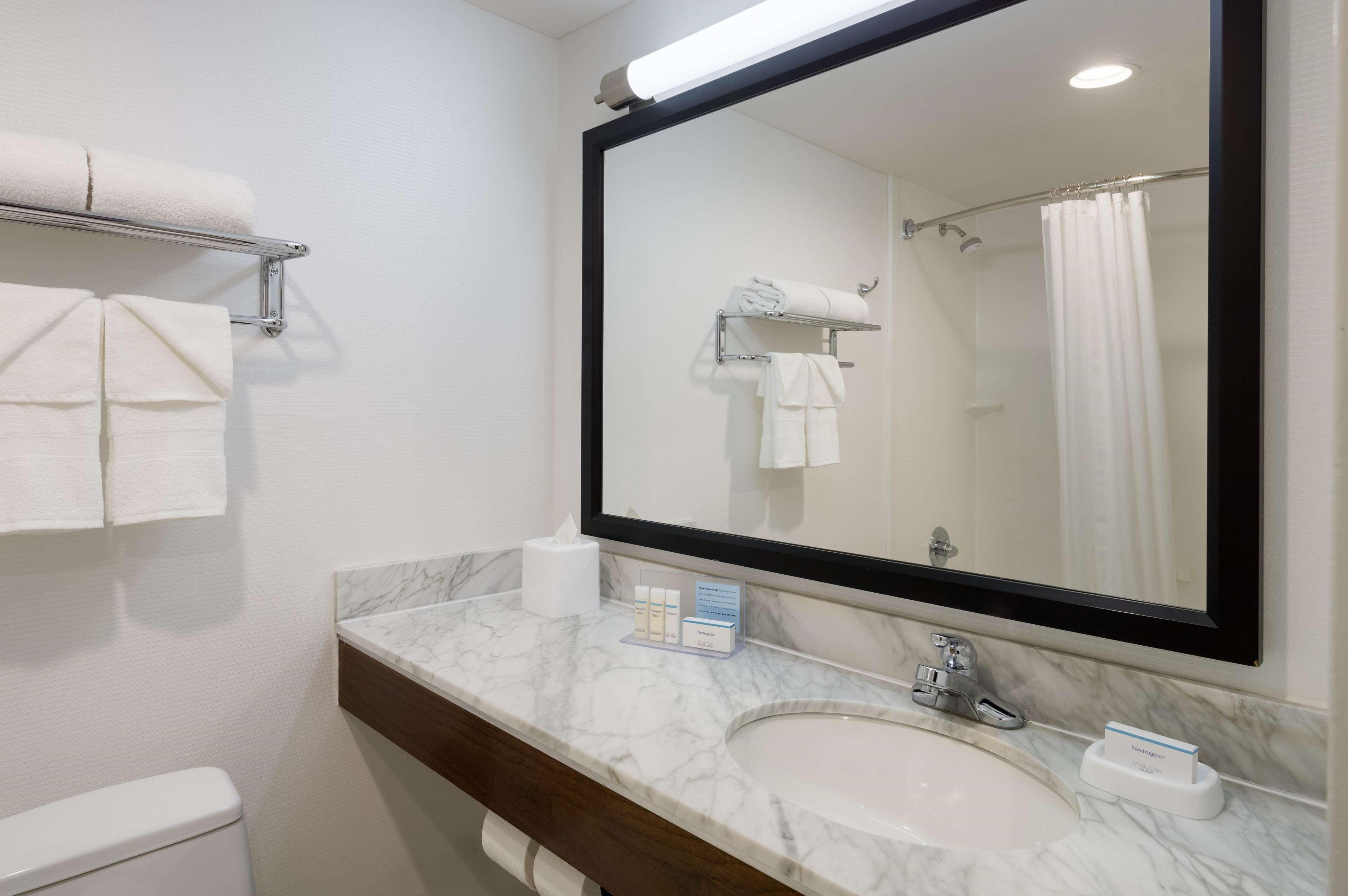 Hampton Inn Seaport Financial District New York Ngoại thất bức ảnh