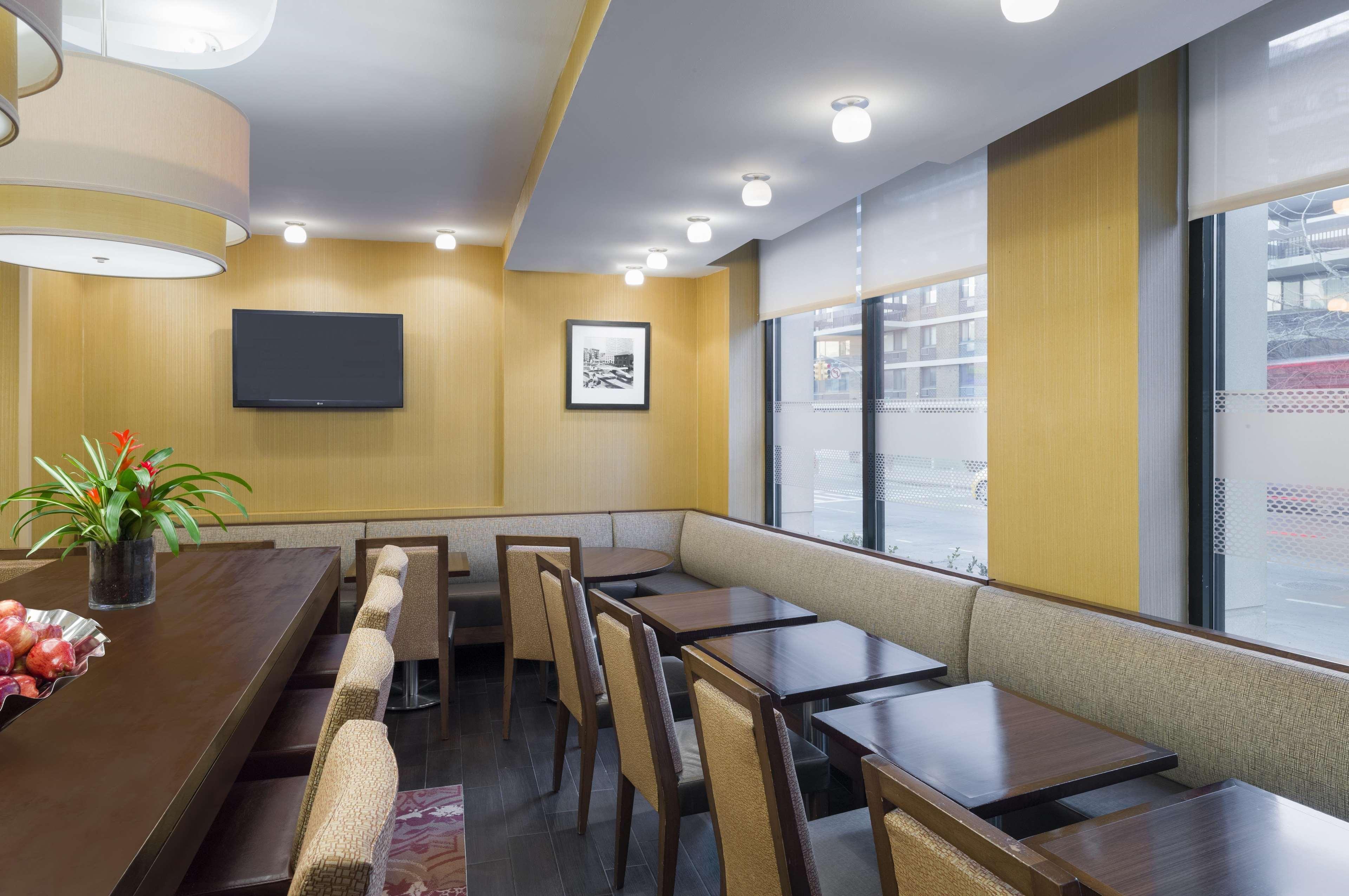 Hampton Inn Seaport Financial District New York Ngoại thất bức ảnh