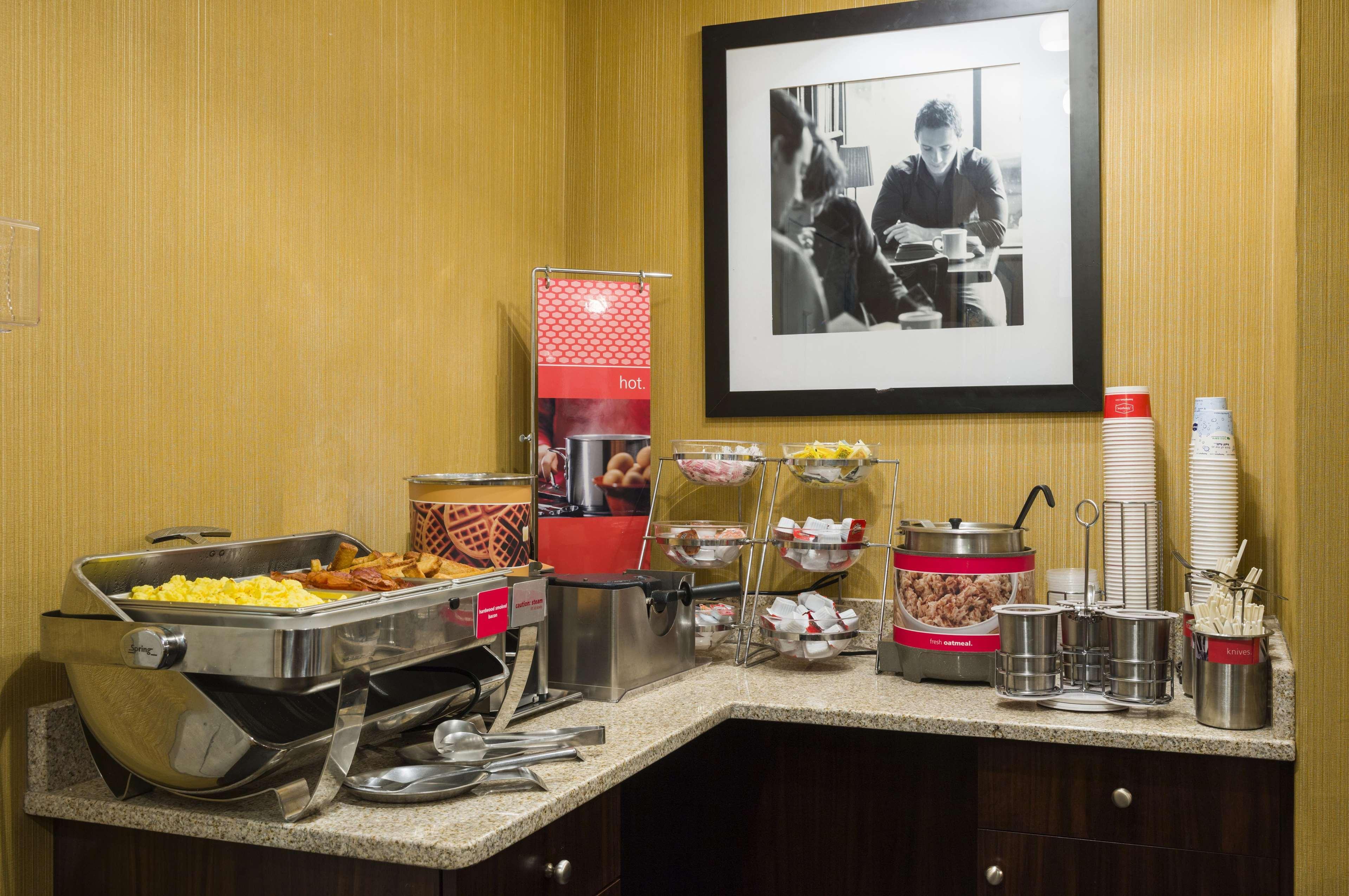 Hampton Inn Seaport Financial District New York Ngoại thất bức ảnh