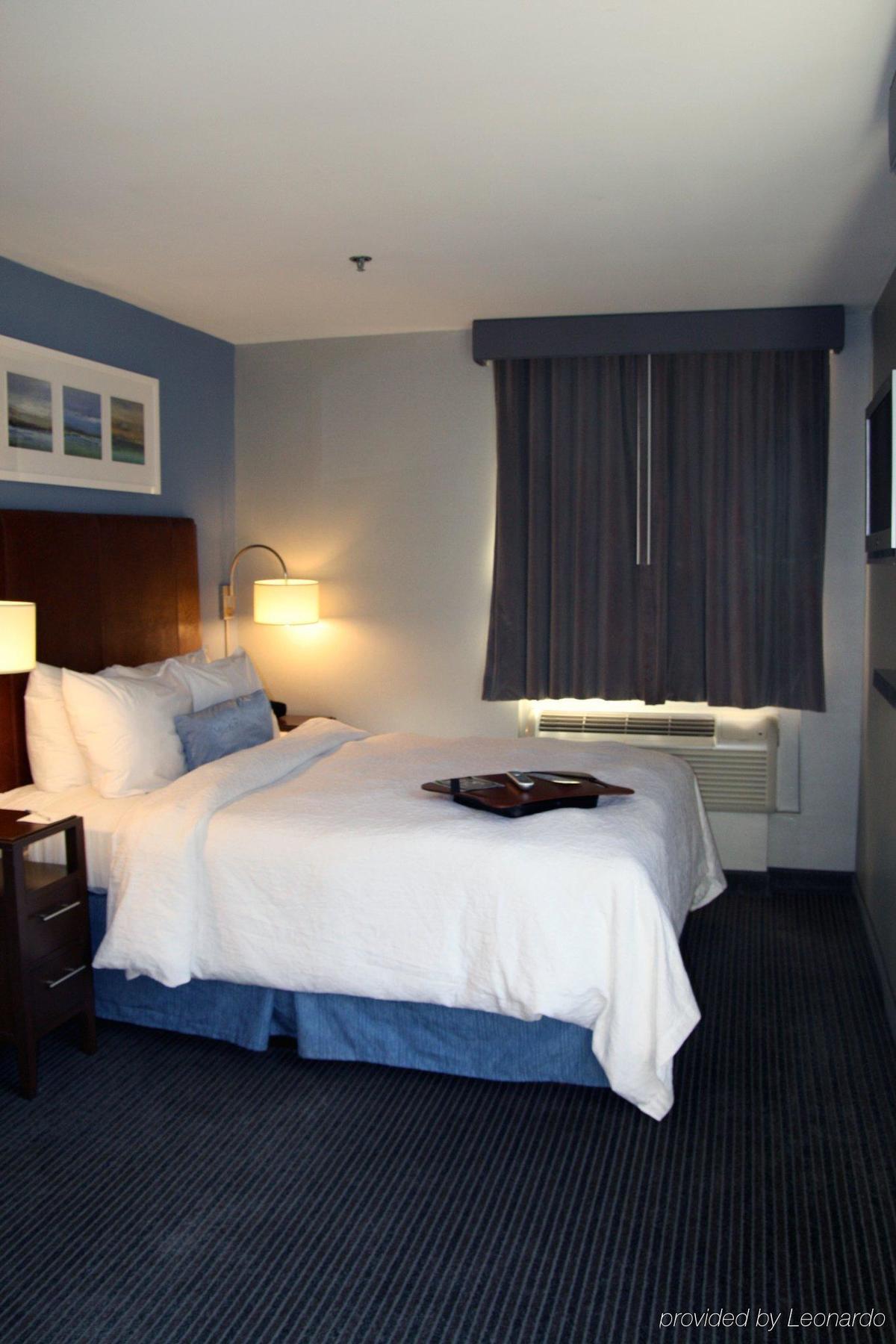 Hampton Inn Seaport Financial District New York Phòng bức ảnh