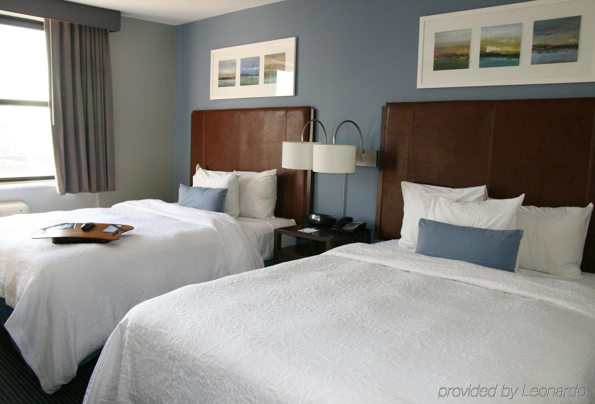 Hampton Inn Seaport Financial District New York Phòng bức ảnh